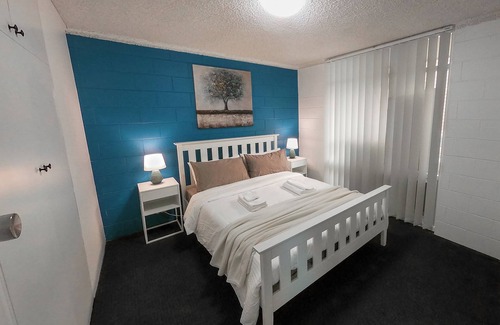 Glenelg North Apartment | Glenelg two-bedroom apartment. Recently renovated.