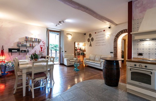 Cadenabbia Apartment | Glicine, Lovely 2 Br Apartment With Balcony By Halldis