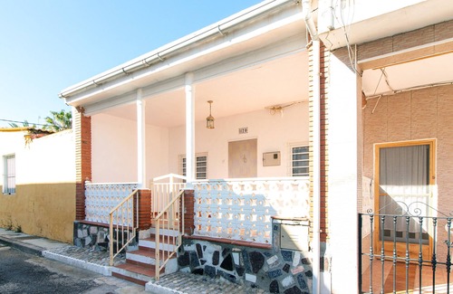 Playa de Almarda Ski Chalet | Global Properties: Townhouse on the beach of Almardá, Sagunto