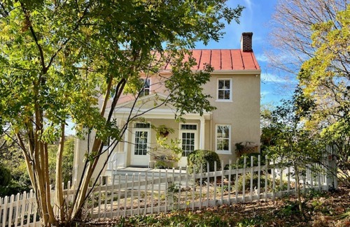 Fishers Hill House | Gloria's House a pastoral historic gem in beautiful Shenandoah County, Virginia