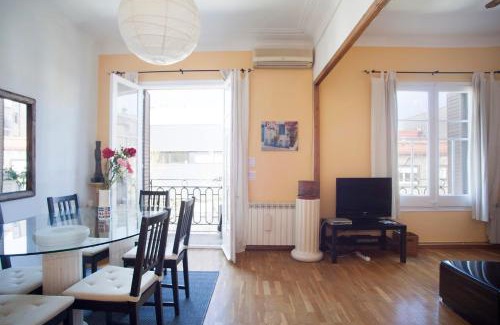 el Camp d'en Grassot i Gracia Nova Apartment | Go-BCN Residence Sagrada Familia
