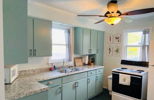 Presque Isle Cottage | Go Bearfoot And Relax on Grand Lake