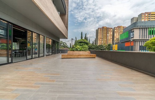 Guayabal Apartment | Go Living 1015 · Cozy Loft apt, kitchenette and AC with coworking