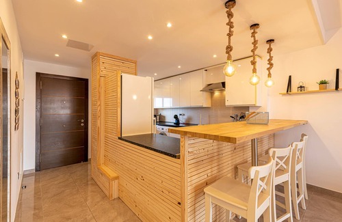 Playa Paraiso Apartment | GO2TENERIFE Apart'Madera Terrace, Swimming pool & Parking