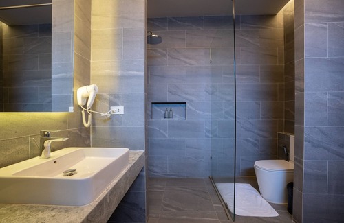 Choeng Thale Villa | Gold Chariot Pool Villa A