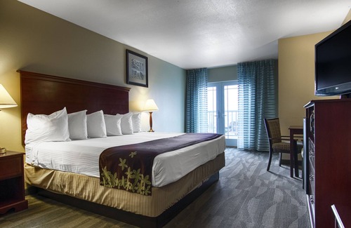 Dewey Beach Hotel | Gold Leaf Hotel of Dewey - Rehoboth Beach