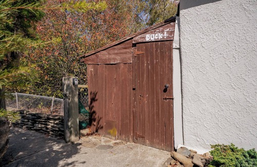 Bannockburn House | Gold Miners Cottage - Bannockburn Holiday Home