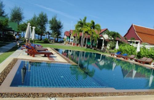 Ko Lanta Resort | Golden Bay Cottage - SHA Extra Plus