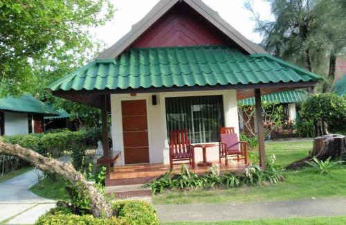 Ko Lanta Resort | Golden Bay Cottage - SHA Extra Plus
