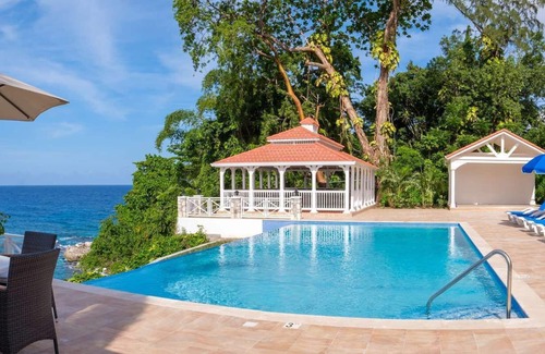 Oracabessa House | Golden Clouds (9/12 Rooms)