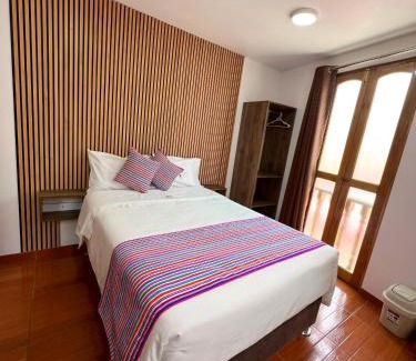 Ayacucho Hotel | Golden Paris Hotel "Caminos del InKa 2025"