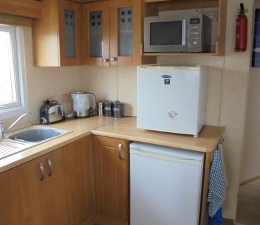 Ingoldmells Apartment | Golden Sands: Arizona GS 6 Berth, Access to the beach