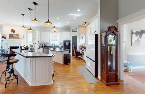 Parkton House | Goldmine of a find 3-bedrooms!