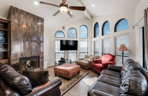 Crownridge of Texas House | Golf at LaCantera and Enjoy the View