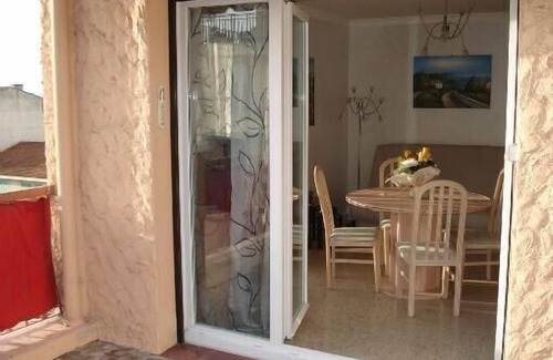 Golfe Juan Apartment | GOLFE JUAN 10 MINUTES FROM CANNES - Apartment T3 4th AND LAST FLOOR SEA VIEW
