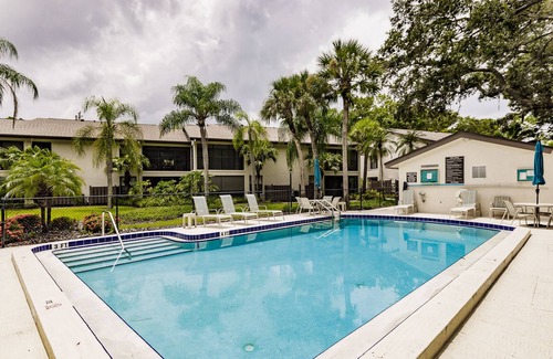 The Meadows Condo | Golfing and close to the beach, 2bd/2bath Condo