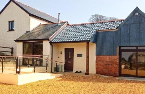 Llanfyrnach House | Golwg Y Cwm