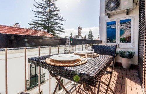 Cascais Apartment | Gomes Freire Studio with Balcony