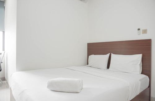 Pinang Apartment | Good Deal and Comfort Stay 2BR Transpark Cibubur Apartment By Travelio