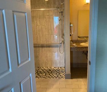 San Carlos Hotel | Good Living Inn