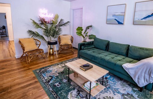 Summerlee House | Good Vibes Bungalow - minutes from NRG National Park & Ace Adventure Park