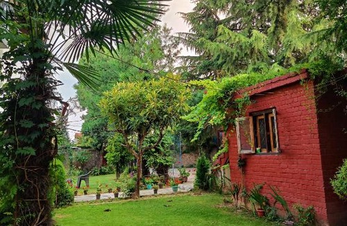 Srinagar House | Good Vibes Cottage