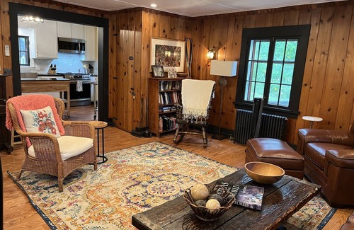 Oneonta House | Goodyear Lake Main Lodge