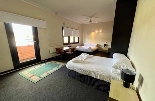 Goulburn Hotel | Gordon Hotel