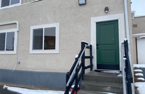 Morgan Apartment | Gorgeous 2 BDRM - Central to Ski Resorts and Outdoor Recreation