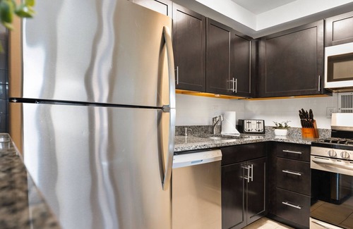 Brookline Apartment | Gorgeous 2BR Next to BU 3718