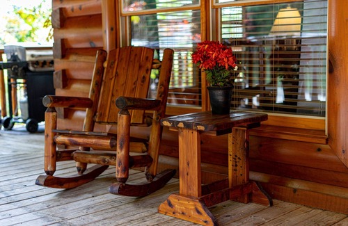 Sevierville Cabin | ⭐Gorgeous 4bd/4.5ba⛰️Gated Resort w/Indoor Pool🏊