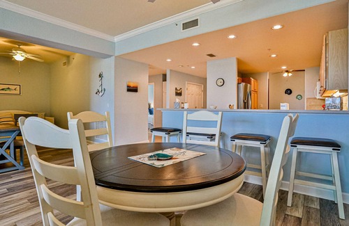Rotonda West Apartment | Gorgeous and quiet condo with pool, lanai, golf, balcony, washer/dryer, & WiFi