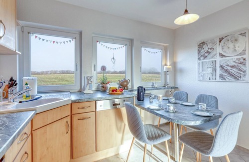Nubel Apartment | Gorgeous apartment in Nübel OT Brekling