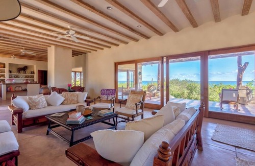 El Cardonal House | Gorgeous beach front home with pool and pickleball court.