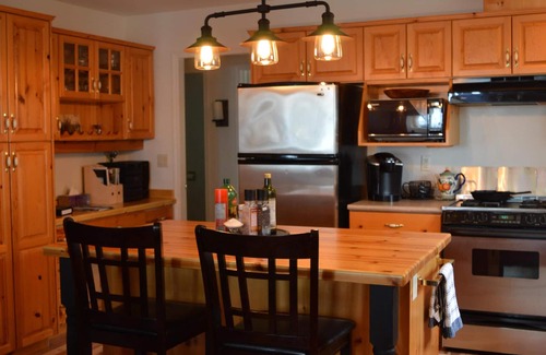 Davis Bay House | Gorgeous Beach Retreat, Beautiful Davis Bay