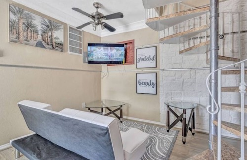 Medical District Other | Gorgeous Casita