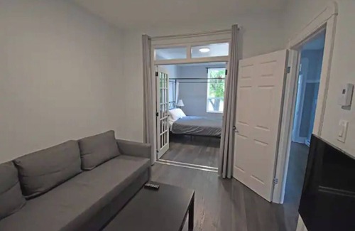 Verdun Apartment | Gorgeous -Fast Wi-fi, Parking, A/C, 2Bed/1Bath - 20% off for stays over 32 days!