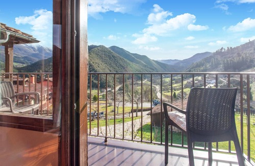 Frama House | Gorgeous home in Cabezón de liebana