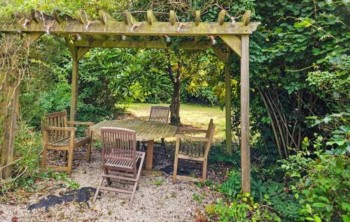 Noyal-Sous-Bazouges House | Gorgeous Home In Noyal-Sous-Bazouges