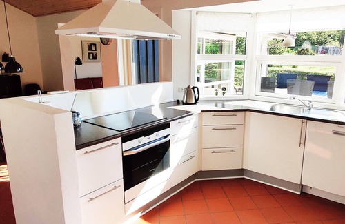 Oster Somarken House | Gorgeous home in Aakirkeby with kitchen