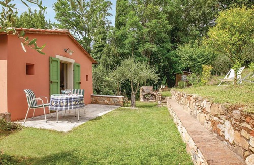 Montemagno House | Gorgeous home in Calci PI