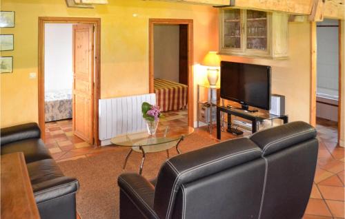 Coutras House | Gorgeous Home In Coutras With Wifi