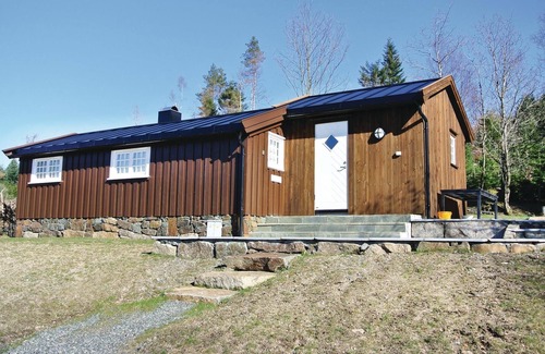 Farsund House | Gorgeous home in Farsund with kitchen