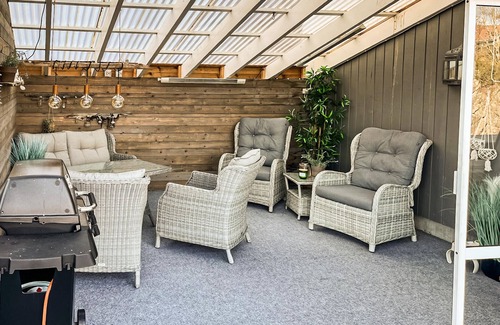Farsund House | Gorgeous home in Farsund with WiFi
