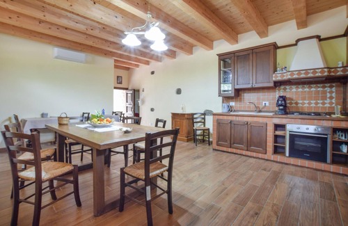 Mitogio House | Gorgeous home in Motta Camastra