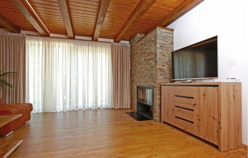 Ogulin House | Gorgeous Home In Ogulin With Sauna