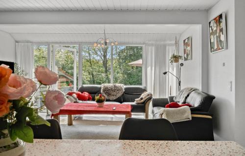 Jegum House | Gorgeous Home In Oksbøl With Sauna