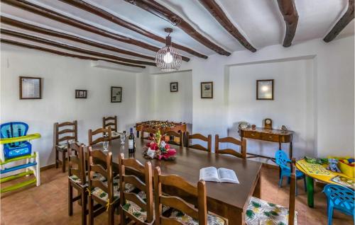 Alcala la Real House | Gorgeous Home In Puertollano