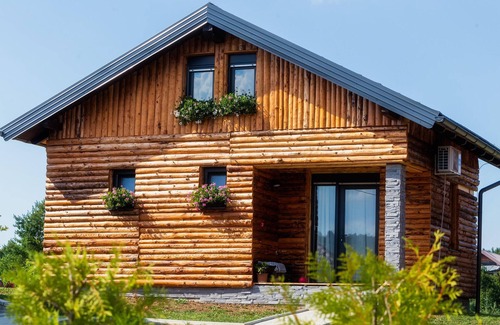 Slunj House | Gorgeous home in Slunj with WiFi