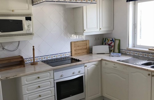 Budens House | Gorgeous house in the beautiful Western Algarve.
